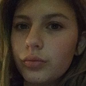 Meet your Posher, Khloe